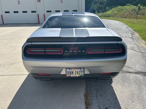 Used 2017 Dodge Challenger R/T w/ Blacktop Package RWD image 8