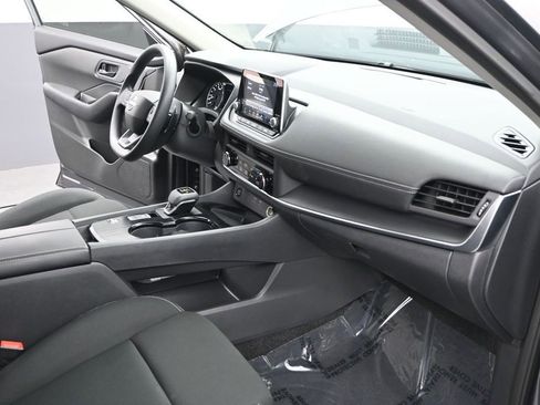 Certified 2026 Nissan Rogue S FWD image 26