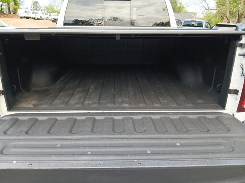 Used 2018 RAM 1500 Rebel w/ Luxury Group image 10