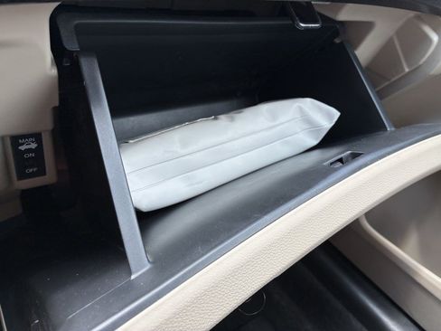 Used 2014 Honda Accord Touring image 14
