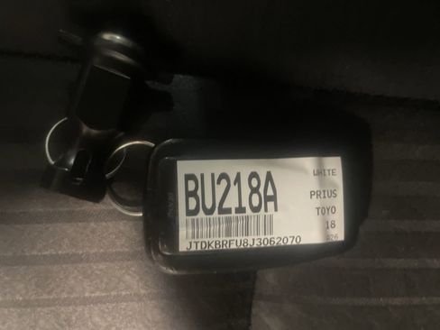 Used 2018 Toyota Prius Two image 39