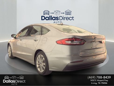 Used 2020 Ford Fusion SE image 8