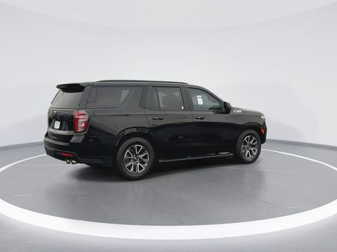 Used 2024 Chevrolet Tahoe Z71 w/ Off-Road Capability Package image 8