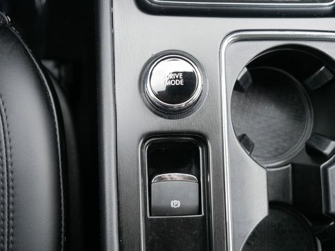 Used 2024 Lincoln Corsair Reserve image 30