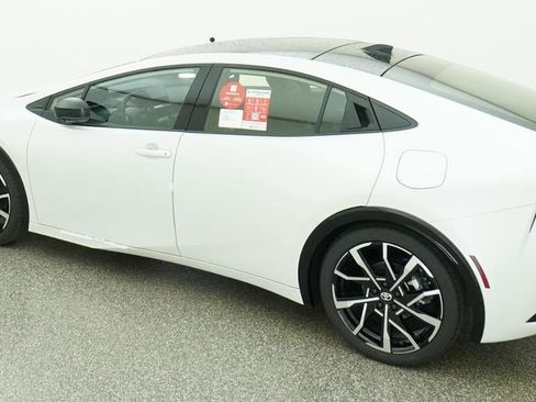 New 2027 Toyota Prius Plug-In Hybrid w/ Limited Premium Package FWD image 4