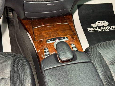 Used 2013 Mercedes-Benz S 550 image 31