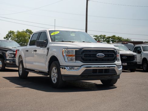 Used 2022 Ford F150 XL w/ Equipment Group 101A High AWD/4WD image 3