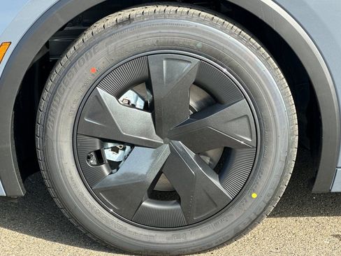 New 2026 Toyota Prius Plug-In Hybrid image 32