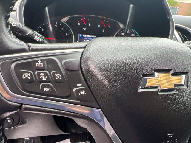 Used 2021 Chevrolet Equinox LT FWD image 25