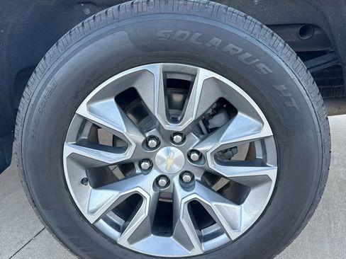 Used 2021 Chevrolet Silverado 1500 RST image 10