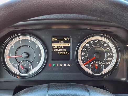 Used 2022 RAM 1500 Classic SLT image 29