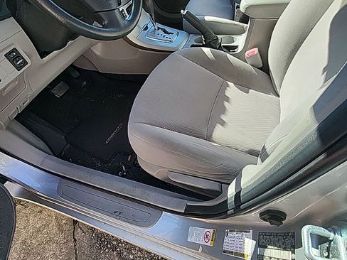 Used 2011 Toyota Corolla LE image 2