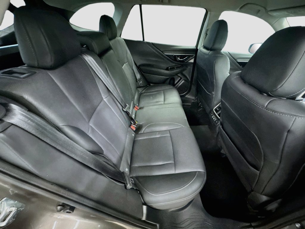 Certified 2022 Subaru Outback Limited AWD/4WD image 26