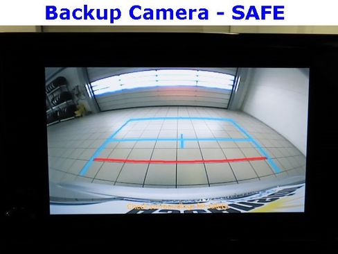 Used 2024 Toyota Corolla LE image 5