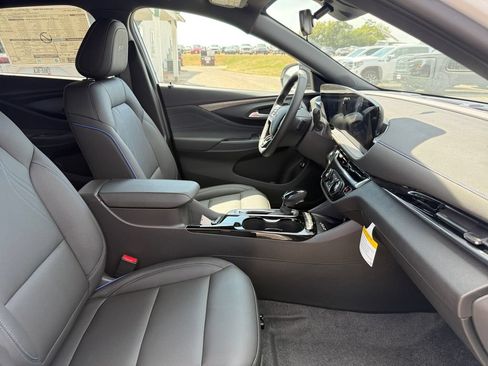 New 2026 Buick Envista Sport Touring w/ Convenience I Package FWD image 35