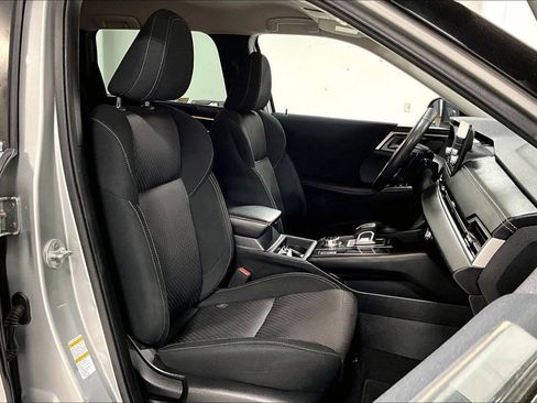 Used 2022 Mitsubishi Outlander ES FWD image 10