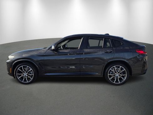 Used 2022 BMW X4 xDrive30i w/ M Sport Package 2 image 4