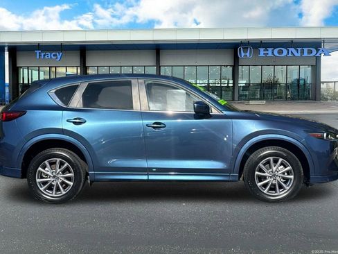 Used 2024 MAZDA CX-5 AWD 2.5 S w/ Select Package image 4