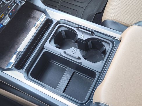 Used 2023 Ford F550 4x4 Crew Cab Super Duty image 20