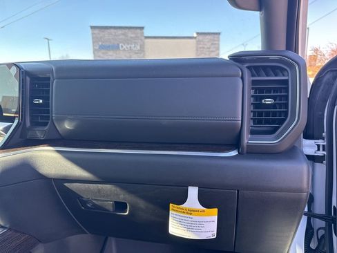 New 2025 GMC Sierra 1500 Elevation w/ Elevation Premium Package image 24