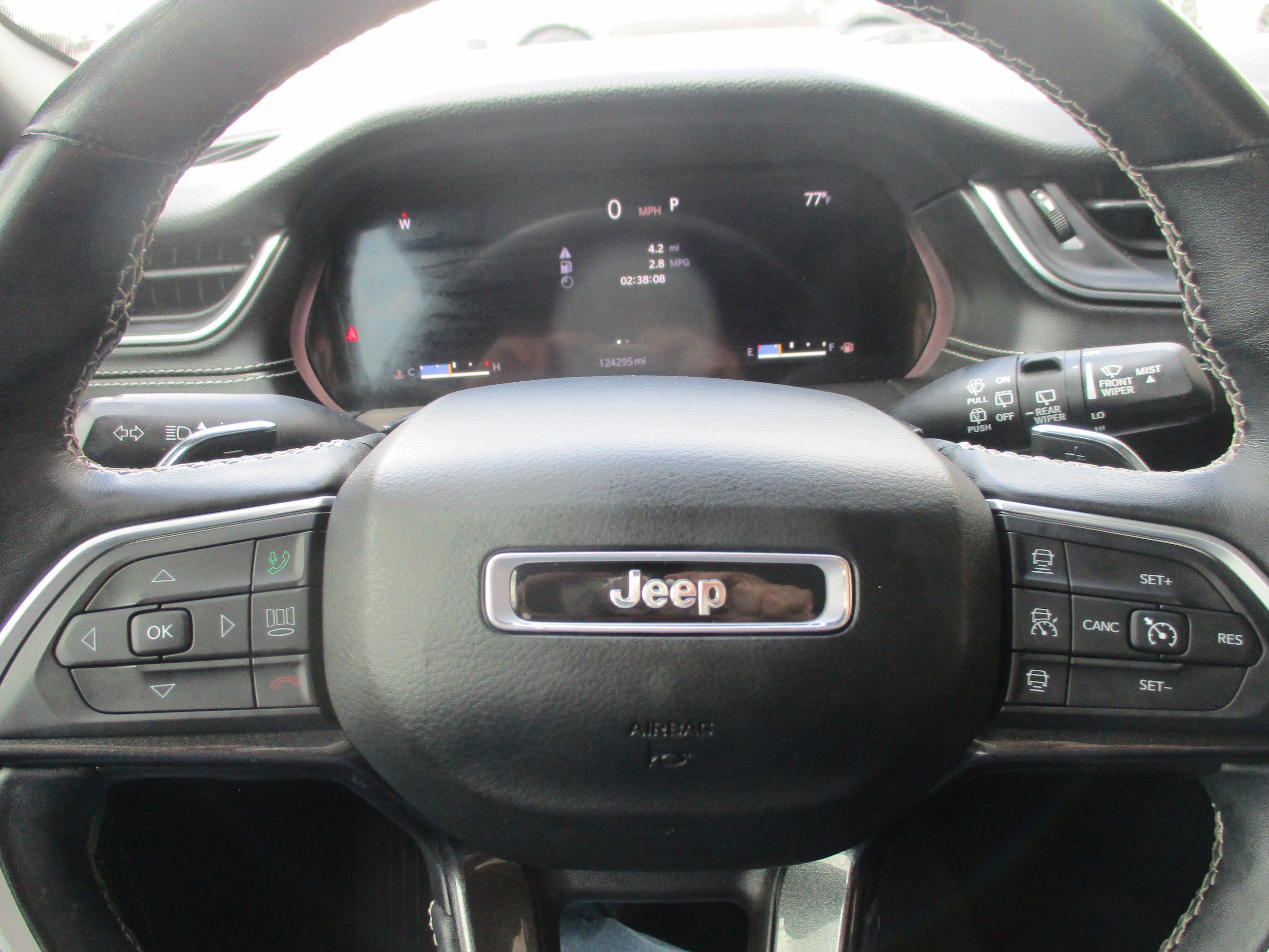 Used 2021 Jeep Grand Cherokee L Laredo AWD/4WD image 22
