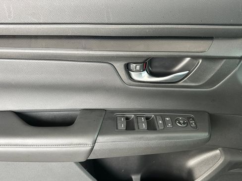 Used 2025 Honda CR-V EX image 11