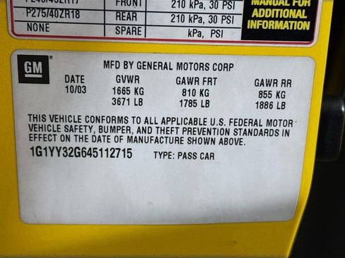 Used 2004 Chevrolet Corvette Convertible w/ Preferred Equipment Group RWD image 29
