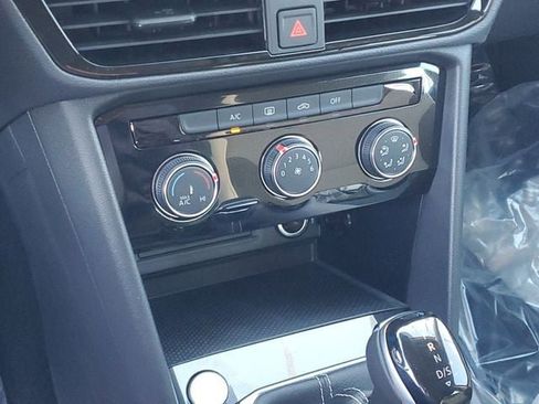 New 2026 Volkswagen Taos S image 22