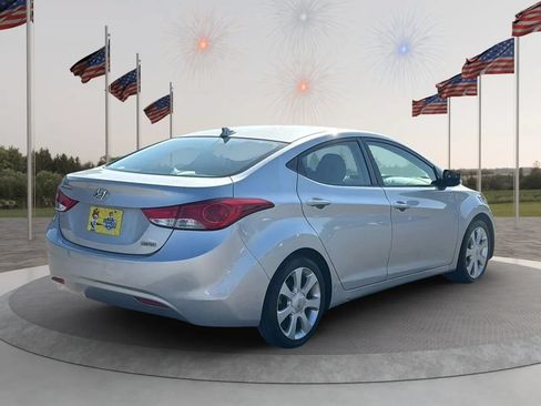 Used 2013 Hyundai Elantra Limited FWD image 5