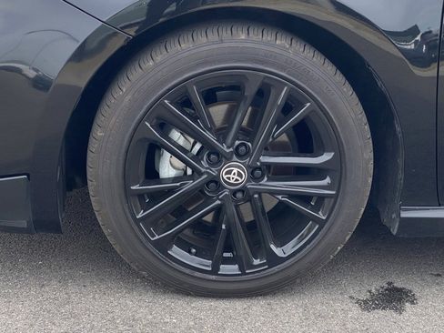 Used 2025 Toyota Camry SE image 29