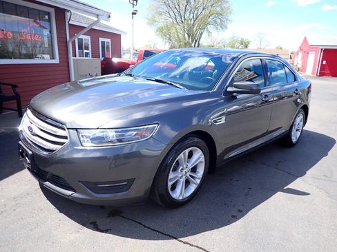 Used 2015 Ford Taurus SEL w/ Equipment Group 201A FWD image 3
