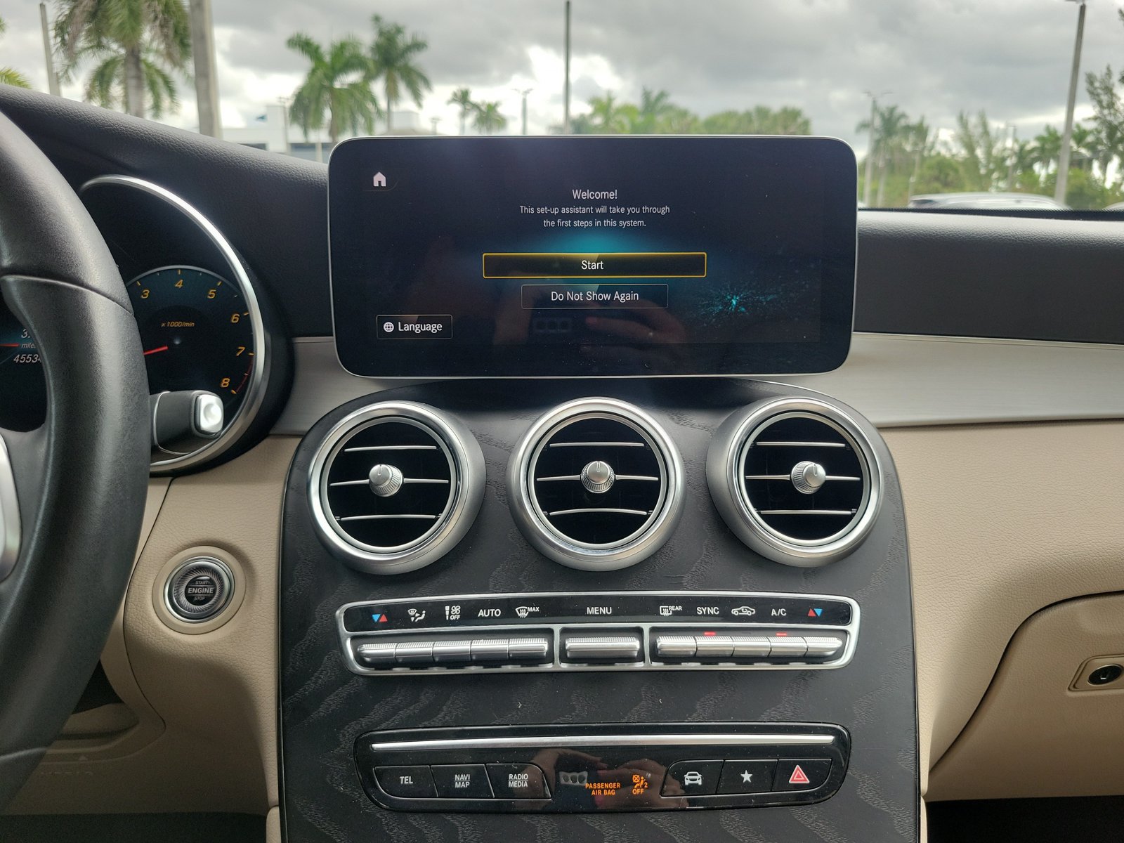 Used 2022 Mercedes-Benz GLC 300 4MATIC w/ Premium Package Lite image 27