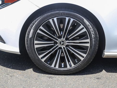 Used 2023 Mercedes-Benz CLA 250 image 9