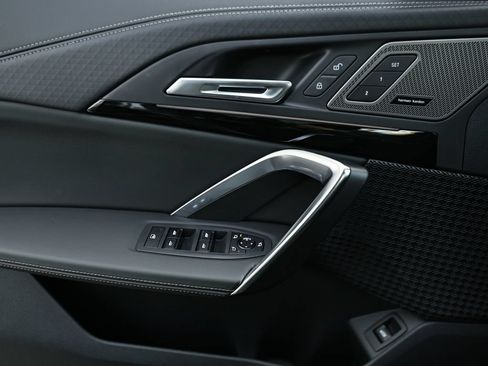 New 2027 BMW X2 xDrive28i AWD/4WD image 13
