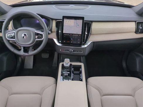 New 2026 Volvo XC90 B6 Plus image 7