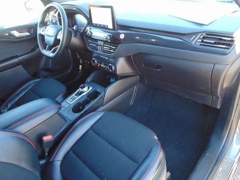 Used 2025 Ford Escape ST-Line Select image 25