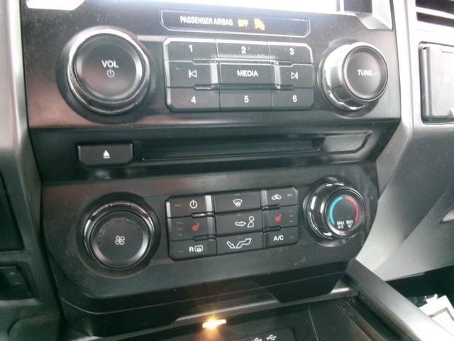 Used 2016 Ford F150 XLT w/ Equipment Group 302A Luxury AWD/4WD image 17