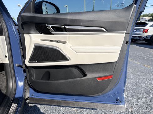 Used 2023 Kia Telluride S w/ S Sunroof Package FWD image 16