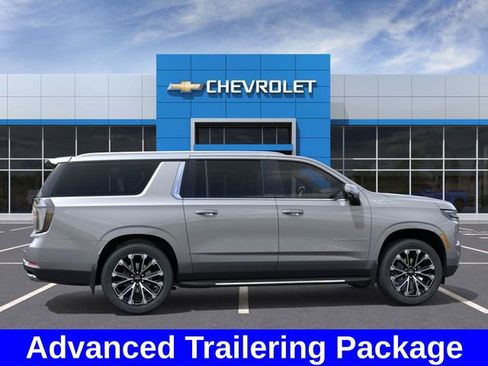 New 2026 Chevrolet Suburban High Country w/ Sun And Tow Package image 6
