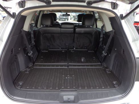 Used 2015 Nissan Pathfinder SL w/ SL Premium Package image 21