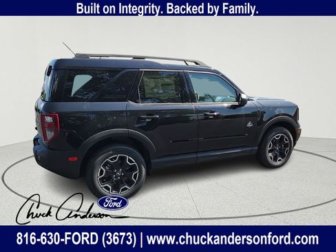 New 2025 Ford Bronco Sport Outer Banks w/ Outer Banks Tech Package+ AWD/4WD image 4