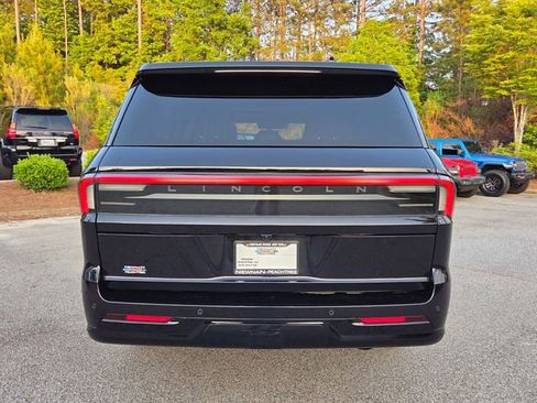 Used 2025 Lincoln Navigator L Black Label AWD/4WD image 5