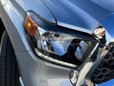 Used 2021 Toyota Tundra SR5 image 31