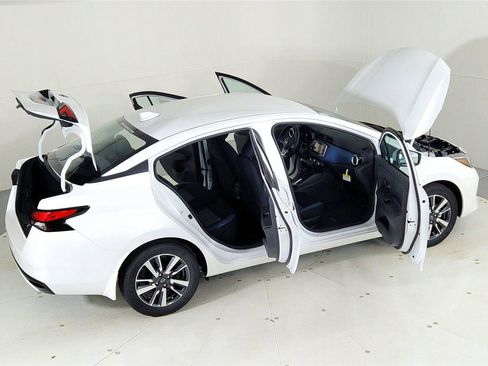 New 2025 Nissan Versa SV w/ Trunk Package image 44