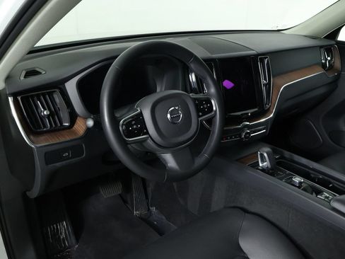 Certified 2023 Volvo XC60 B5 Plus w/ Climate Package FWD image 14