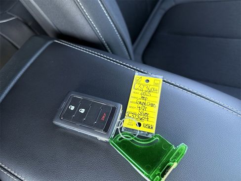 New 2025 Jeep Grand Cherokee Laredo image 32