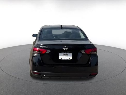 Used 2025 Nissan Versa SV FWD image 9