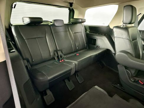 Used 2023 Ford Expedition XLT RWD image 27