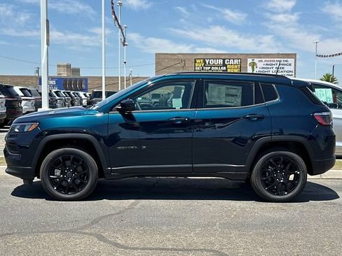 New 2026 Jeep Compass Latitude AWD/4WD image 6