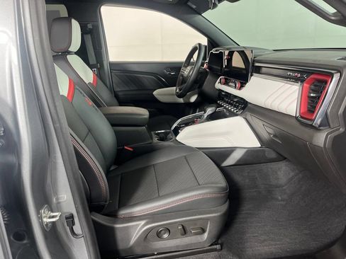 Certified 2024 GMC Canyon AT4X AWD/4WD image 12